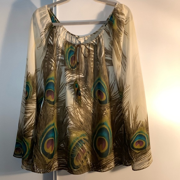 🎉HOST PICK🎉 Boston Proper Long Sleeve Peacock Print Blouse - Picture 2 of 6